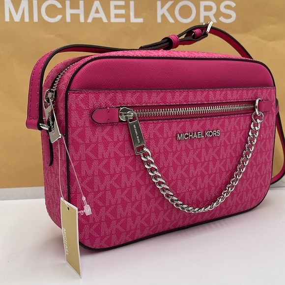 Michael Kors Handbags - Michael Kors Jet Set Large Signature Logo Chain Crossbody Bag
Dragonfruit
NWT
